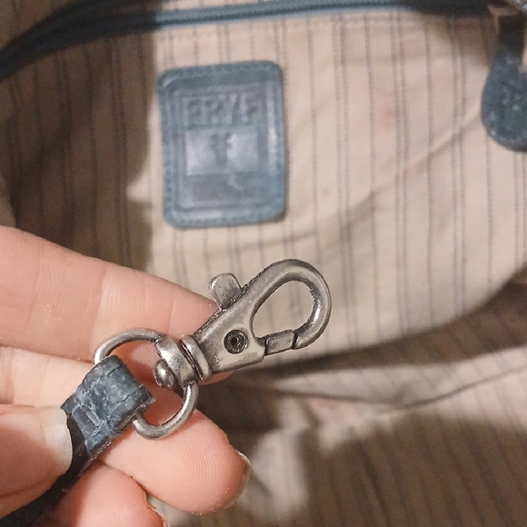 Rare Blue Frye Distressed Shoulder Bag - Picture 6 of 9